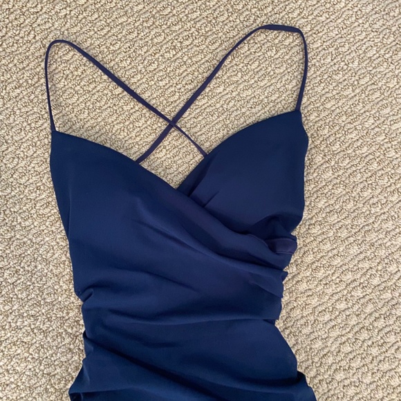 LA FEMME Strappy Back Ruched Trumpet Gown, Navy - Size 2 - Picture 4 of 5